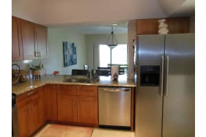 6082 Glendale Dr, Boca Raton, FL 33433, Sold 08/31/17