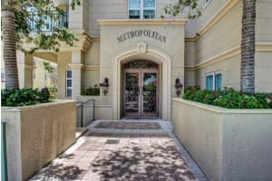 403 S Sapodilla Ave, West Palm Beach, FL 33401, Sold 11/30/17