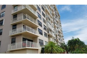 1401 N Riverside Dr, Pompano Beach, FL 33062, Sold 09/13/17
