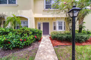 13496 Old Englishtown Rd, Wellington, FL 33414, Sold 08/22/17