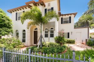 84 Via Floresta Dr, Boca Raton, FL 33487, Sold 09/28/17