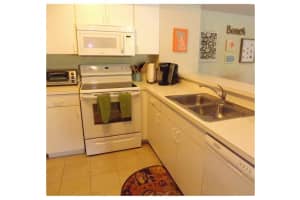 1590 S 42ND Cir, Vero Beach, FL 32967, Sold 09/05/17