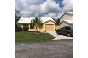 6088 Strawberry Lakes Cir, Lake Worth, FL 33463, Sold 08/29/17