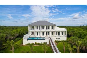 12020 Seaview Dr, Vero Beach, FL 32963, Sold 08/31/17
