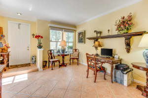 6901 Carolyn Way, Lake Worth, FL 33463, Sold 10/11/17