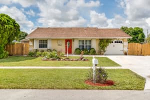 4692 Carthage Cir S, Lake Worth, FL 33463, Sold 09/22/17