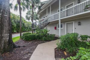 11863 Wimbledon Cir, Wellington, FL 33414, Sold 10/31/17
