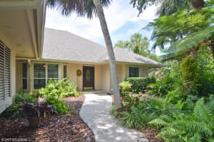1190 Driftwood Dr, Vero Beach, FL 32963, Sold 11/15/17