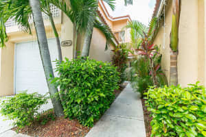 23086 Island View, Boca Raton, FL 33433, Sold 04/30/18
