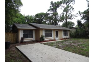 5360 Woodland Dr, Delray Beach, FL 33484, Sold 08/31/17