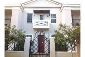 818 NW 83rd Ln, Boca Raton, FL 33487, Sold 11/06/17