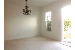 818 NW 83rd Ln, Boca Raton, FL 33487, Sold 11/06/17