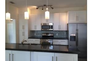 1071 Fairfax Cir W, Boynton Beach, FL 33436, Sold 12/04/17