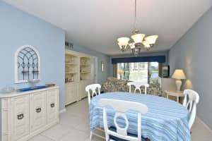 28 Yacht Club Dr, North Palm Beach, FL 33408, Sold 01/05/18