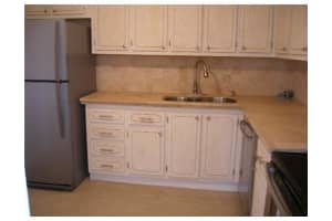 470 Executive Center Dr, West Palm Beach, FL 33401, Sold 11/07/17