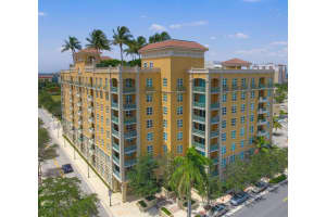403 S Sapodilla Ave, West Palm Beach, FL 33401, Sold 12/01/17