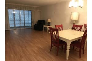 10 SE 13th St APT D4, Boca Raton, FL 33432, Sold 08/17/17