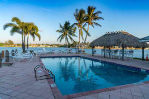 732 NE 12th Terrace, Boynton Beach, FL 33435, Sold 03/30/18