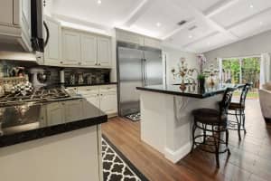 6726 Lawrence Woods Ct, Lake Worth, FL 33462, Sold 10/24/17