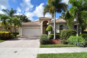5152 Ventura Dr, Delray Beach, FL 33484, Sold 12/08/17