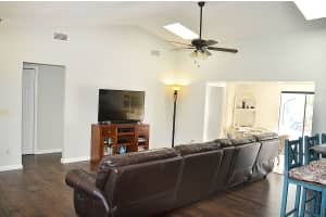 648 NE Maranta Terrado, Jensen Beach, FL 34957, Sold 09/26/17