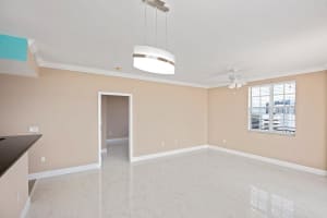 616 Clearwater Park Rd, West Palm Beach, FL 33401, Sold 02/02/18
