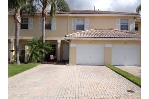 8955 NW 53rd St, Sunrise, FL 33351, Sold 12/01/17