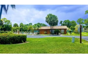 4233 Oak Terrace Dr, Greenacres, FL 33463, Sold 12/22/17