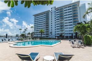 701 E Camino Real, Boca Raton, FL 33432, Sold 03/15/18