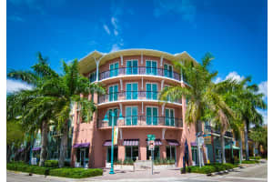 235 NE 1st St, Delray Beach, FL 33444, Sold 03/16/18