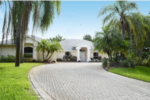 518 Cross Creek Cir, Sebastian, FL 32958, Sold 11/01/17