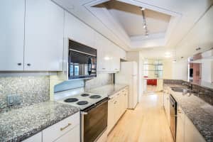 300 SE 5th Ave # 1170, Boca Raton, FL 33432, Sold 12/18/17