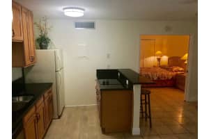 635 Executive Center Dr n103, West Palm Beach, FL 33401, Sold 10/03/17