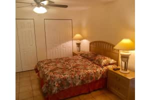 635 Executive Center Dr n103, West Palm Beach, FL 33401, Sold 10/03/17