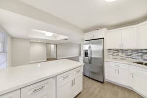 1 Harbourside Dr, Delray Beach, FL 33483, Sold 08/02/17