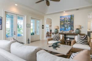 403 S Palm Island Cir, Vero Beach, FL 32963, Sold 08/25/17