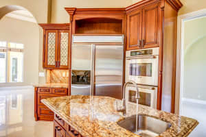 3541 Lago De Talavera, Wellington, FL 33467, Sold 08/31/17