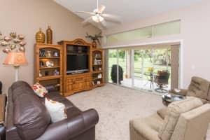 174 Par Dr, Royal Palm Beach, FL 33411, Sold 09/18/17