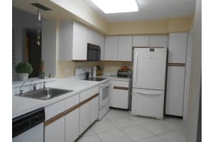 7360 S Oriole Blvd, Delray Beach, FL 33446, Sold 11/08/17