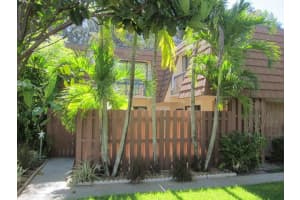 825 Center St, Jupiter, FL 33458, Sold 08/25/17