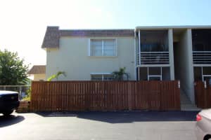 11518 Landing Pl APT D4, North Palm Beach, FL 33408, Sold 08/31/17