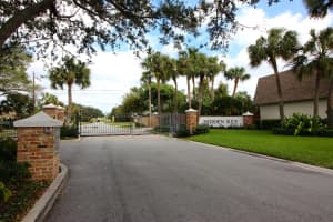 11518 Landing Pl APT D4, North Palm Beach, FL 33408, Sold 08/31/17