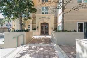 403 S Sapodilla Ave, West Palm Beach, FL 33401, Sold 11/16/17