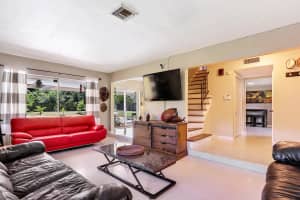 2154 Dorson Way, Delray Beach, FL 33445, Sold 09/15/17