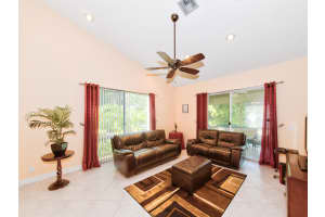 7640 Forest Green Ln, Boynton Beach, FL 33436, Sold 09/29/17