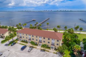 13525 S Indian River Dr, Jensen Beach, FL 34957, Sold 10/25/17