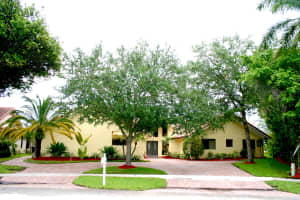 23285 Lago Mar Cir, Boca Raton, FL 33433, Sold 12/01/17