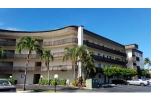 300 Waterway Dr S, Lantana, FL 33462, Sold 10/13/17