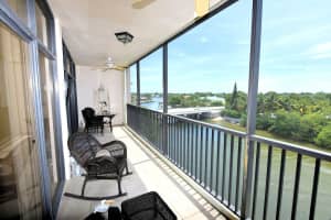 11370 12 Oaks Way, North Palm Beach, FL 33408, Sold 10/10/17