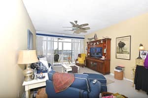11370 12 Oaks Way, North Palm Beach, FL 33408, Sold 10/10/17